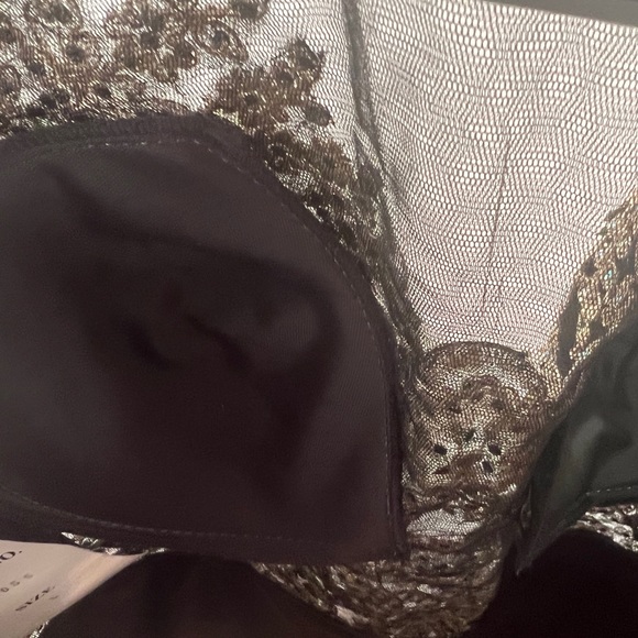 NWT Large - Stunning Short Celavie Black Cocktail Dress w/Golden Thread - Picture 9 of 12